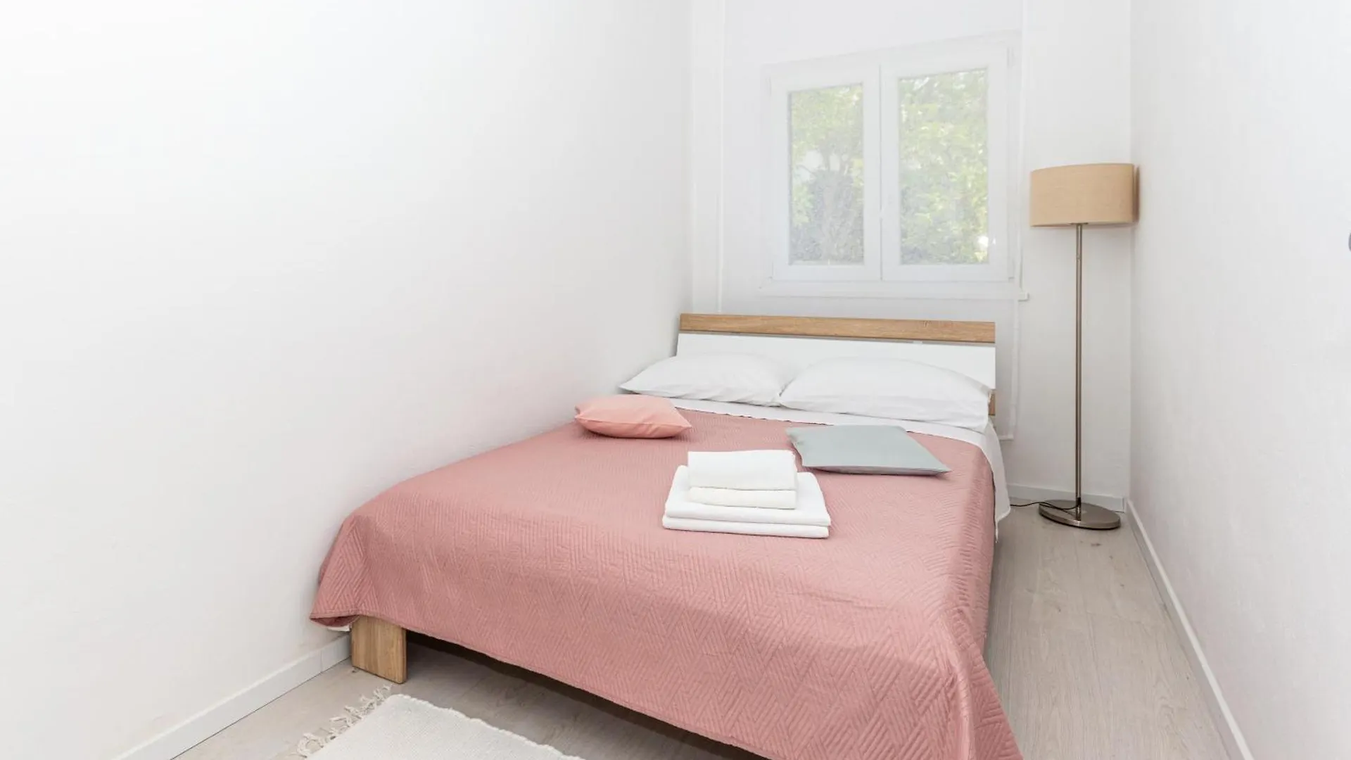Apartments Luka Pag Town Kroatien