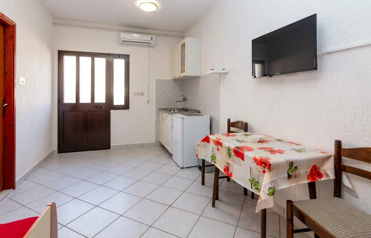 Apartments Luka Pag Town Kroatien