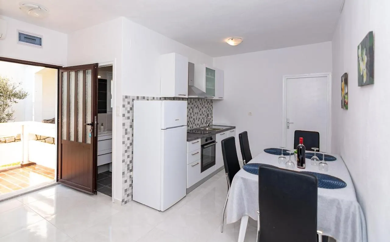 Apartments Luka Pag Town Kroatien